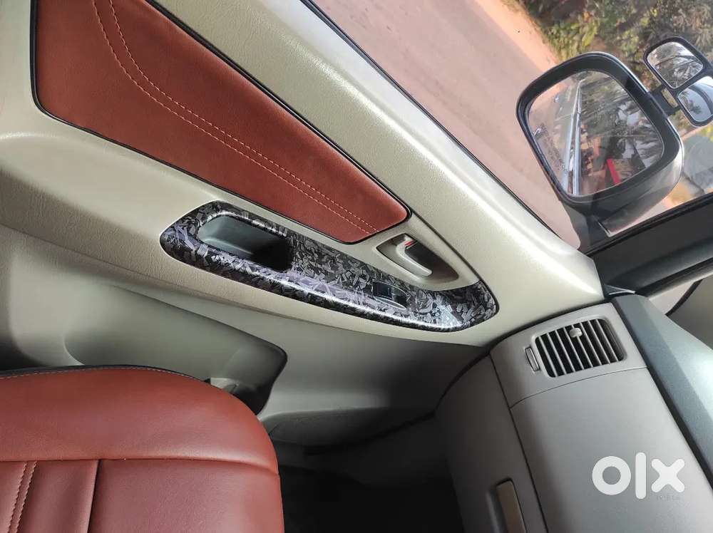 Toyota Innova 2014 Diesel 180000 Km Driven