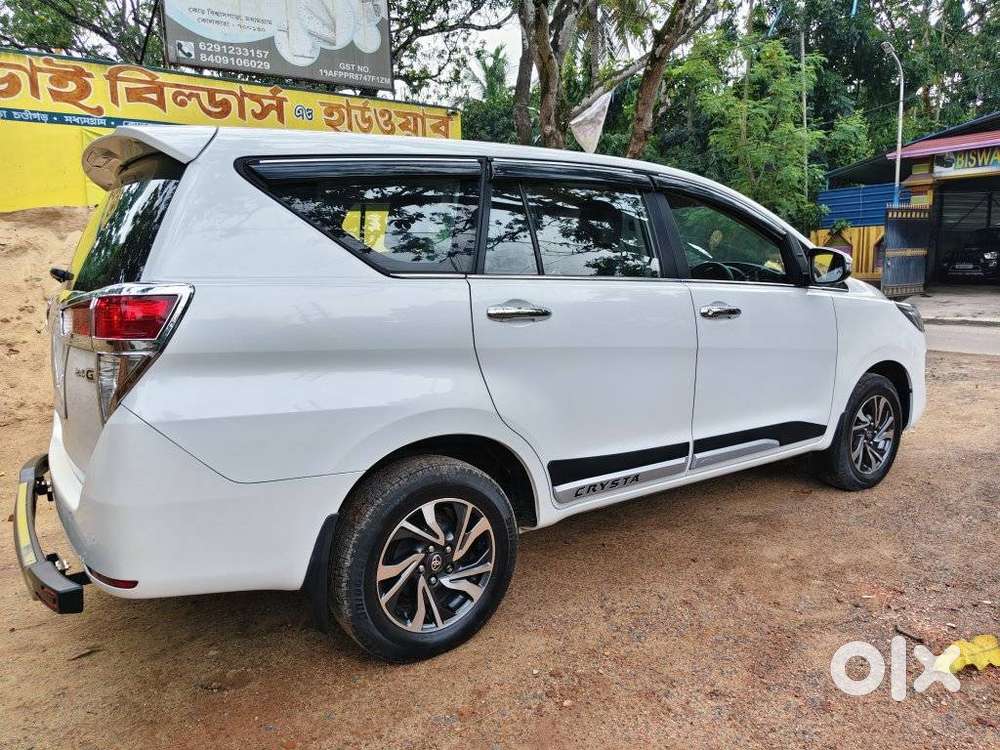 Toyota Innova Crysta 2.4 Gx Limited Edition At 7 Str, 2025, Diesel