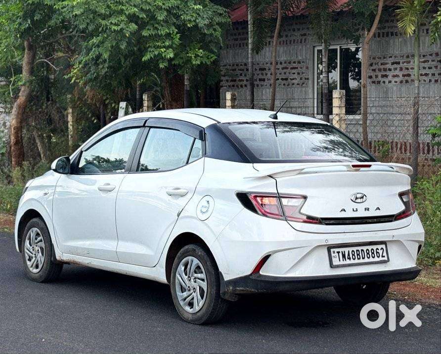 Hyundai Aura, 2022, Petrol