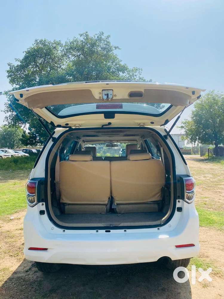 Toyota Fortuner 3.0 4x2 Mt, 2015, Diesel