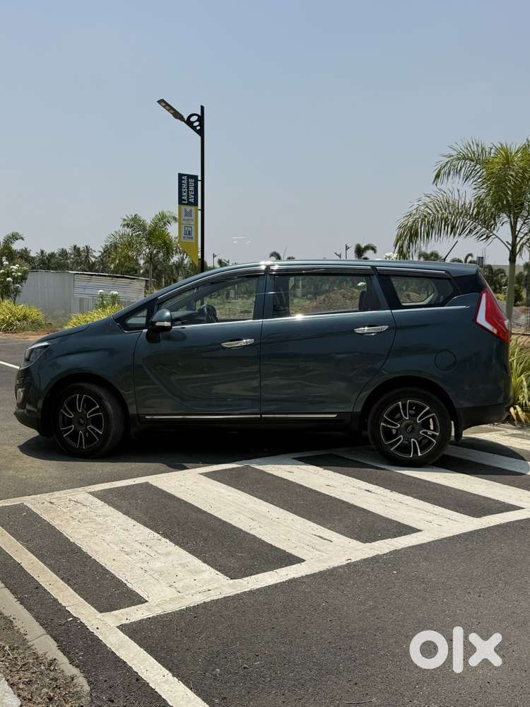 Mahindra Marazzo M8, 2019, Diesel