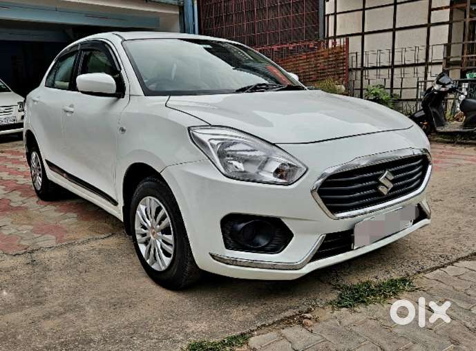 Maruti Suzuki Dzire 1.2 Lxi, 2018, Petrol