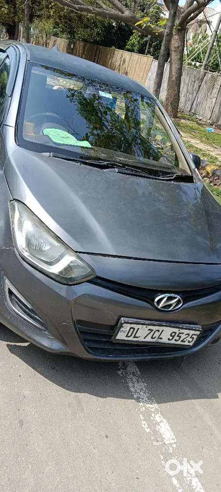 Hyundai I20 2012 Petrol 85500 Km Driven