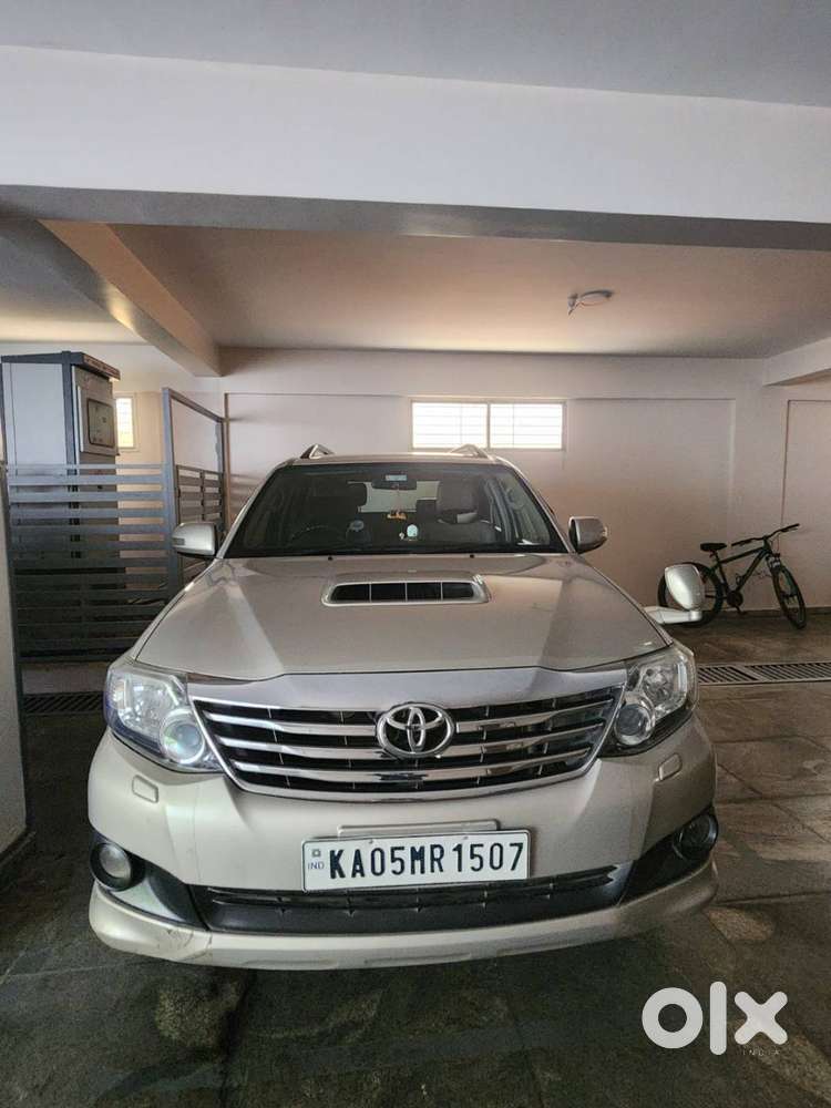 Single Owner 2015 Fortuner 3.0l 4x4 Manual - Full Nandi Toyota History