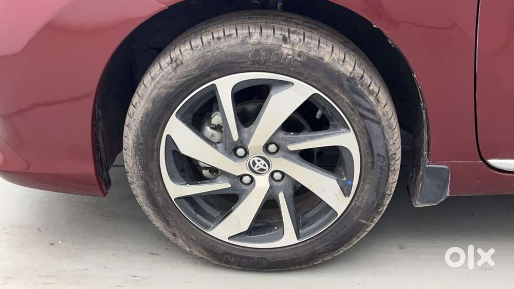 Toyota Glanza 1.2 V Amt, 2023, Petrol
