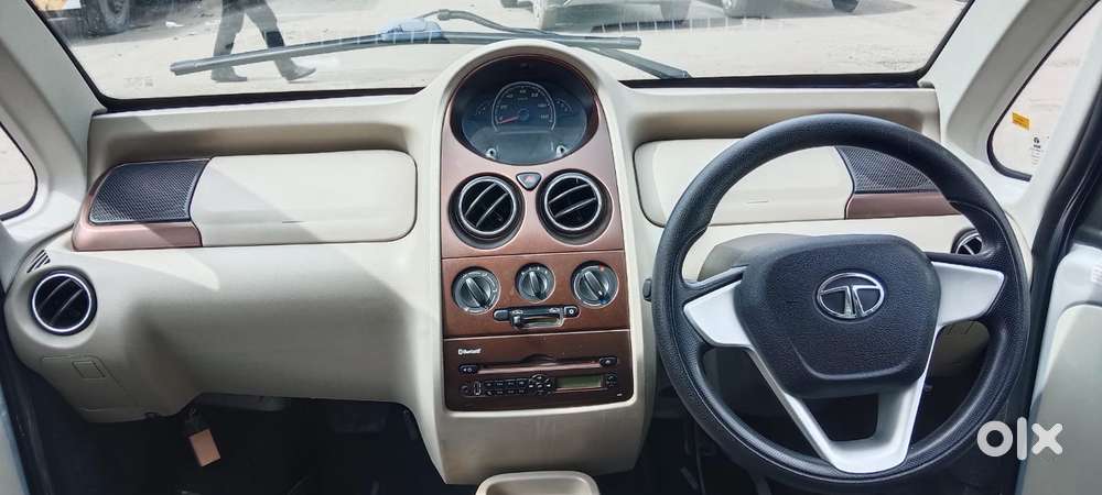 Tata Nano Genx Xta, 2015, Petrol