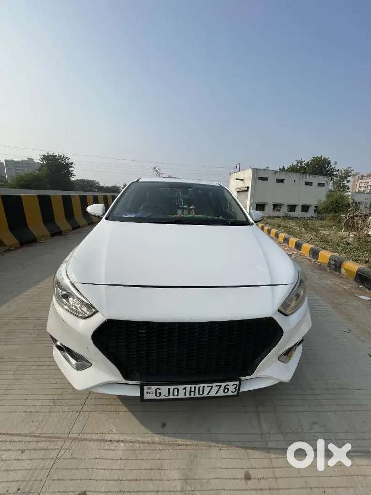 Hyundai Fluidic Verna 2017