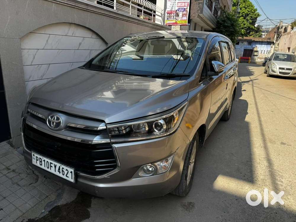 Toyota Innova Crysta 2016 Diesel 168000 Km Driven