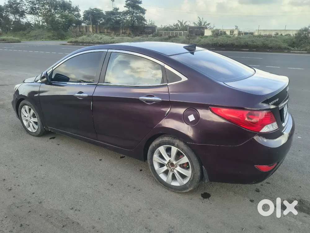 Hyundai Verna 1.6sx 2012
