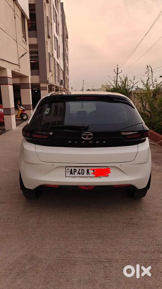 Tata Altroz 2023 Diesel Well Maintained