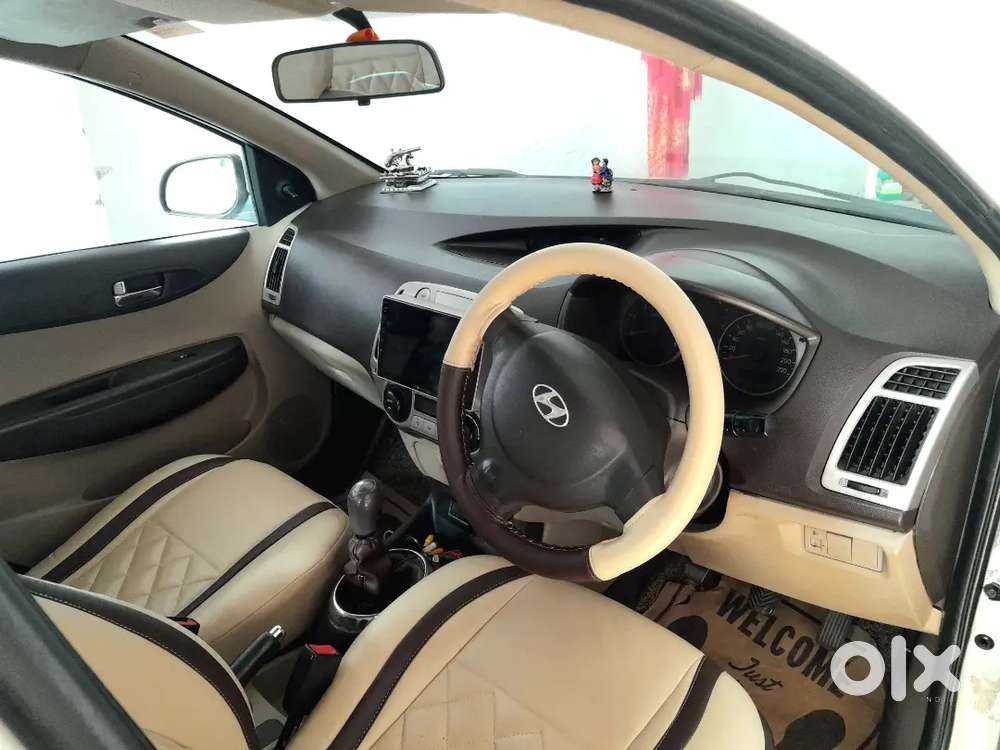 Hyundai I20 2012 Diesel 128000 Km Driven