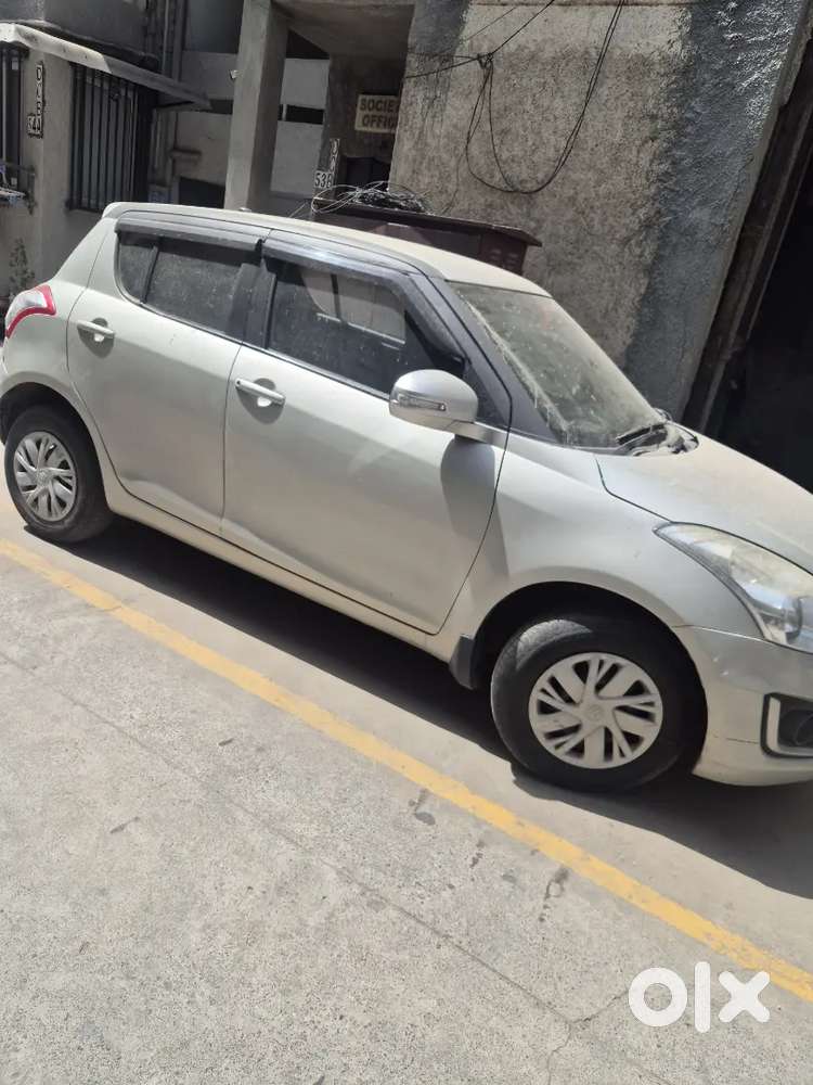 Maruti Suzuki Swift Vxi 2015