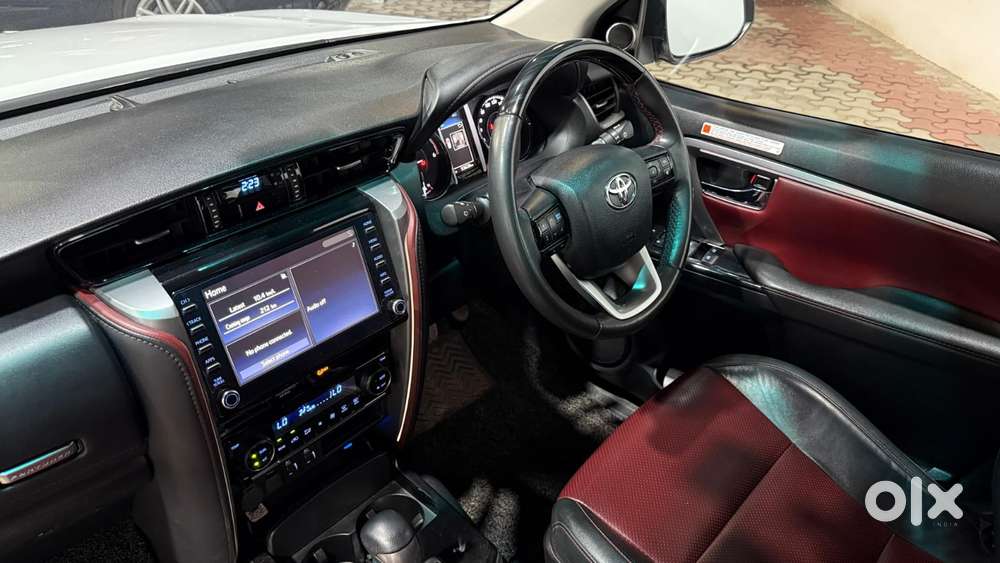 Toyota Fortuner Legender 4x2 At 2.8, 2022, Diesel