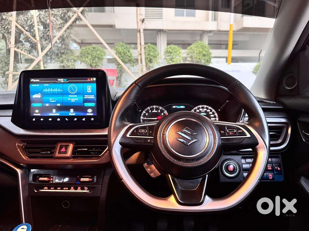 Maruti Suzuki Brezza 2024 Petrol 8000 Km Driven