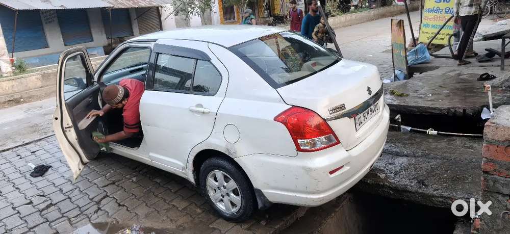 Maruti Suzuki Dzire 2012 Petrol 141000 Km Driven