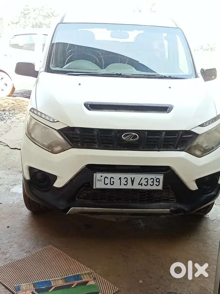 Mahindra Nuvosport 1.5 N4 2016