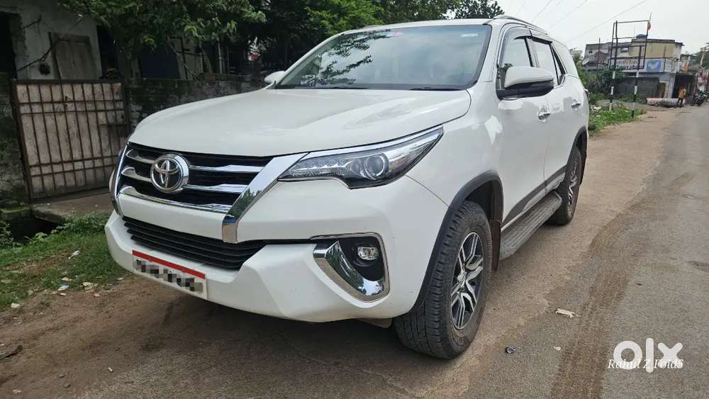 Toyota Fortuner 2017 Diesel Well Maintained All New Tyre Yokohama