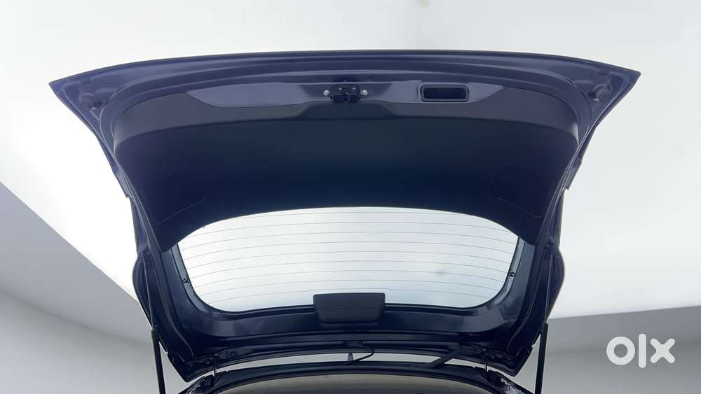Honda Elevate Vx Mt, 2023, Petrol