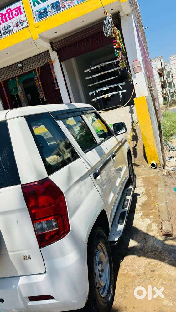 Mahindra Bolero Neo N4  2022november