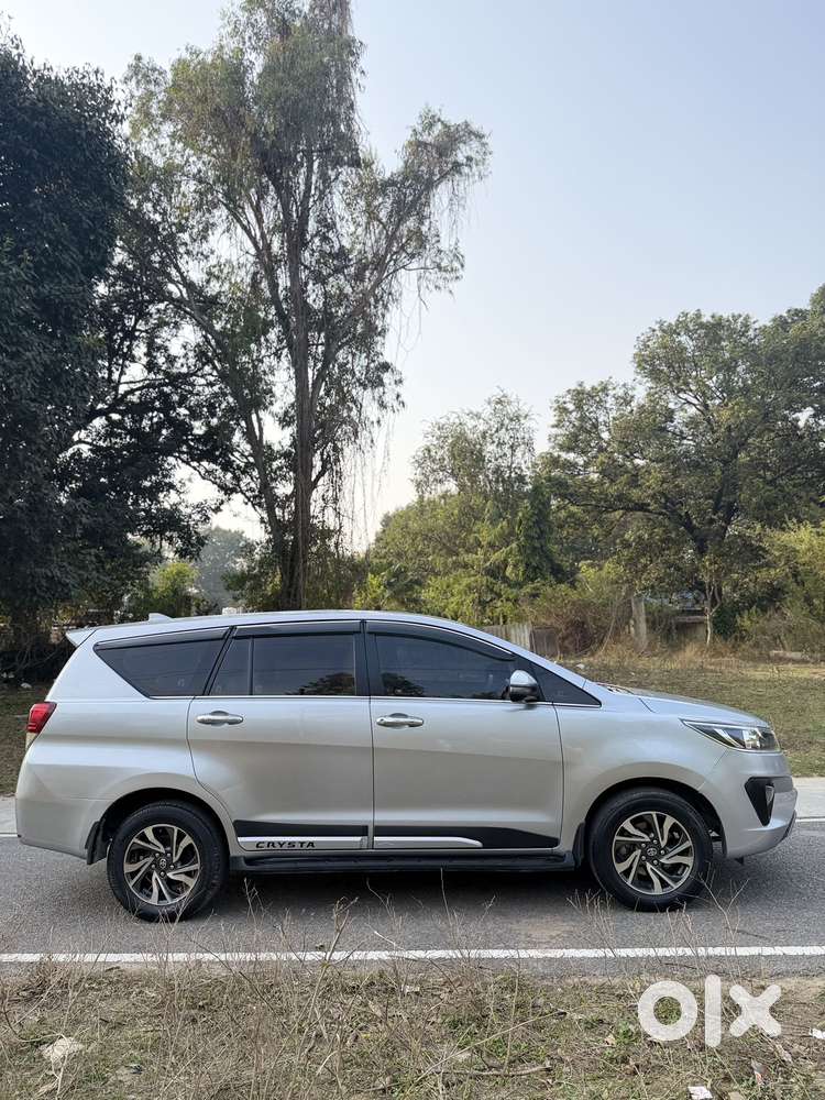 Toyota Innova Crysta 2.8 Gx At 7 Str, 2021, Diesel