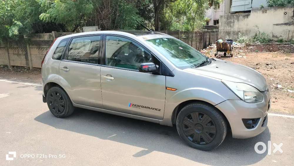 Ford Figo 1.2 Petrol 2010