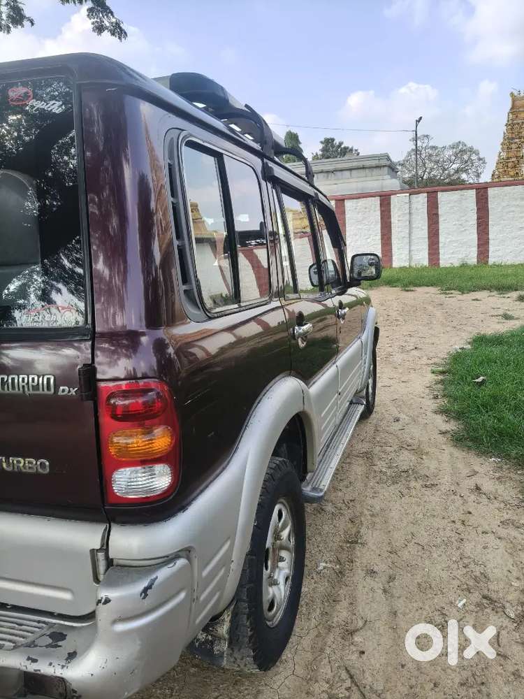 Mahindra Scorpio 2.6 2006