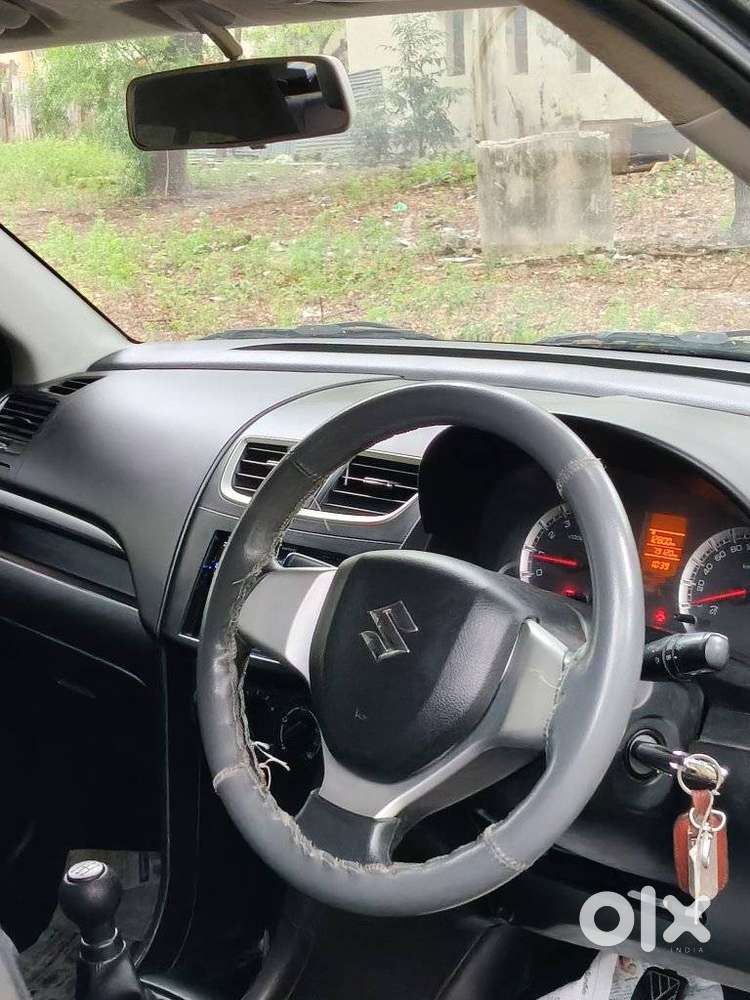 Maruti Suzuki Swift 2011-2014 Vxi, 2012, Petrol