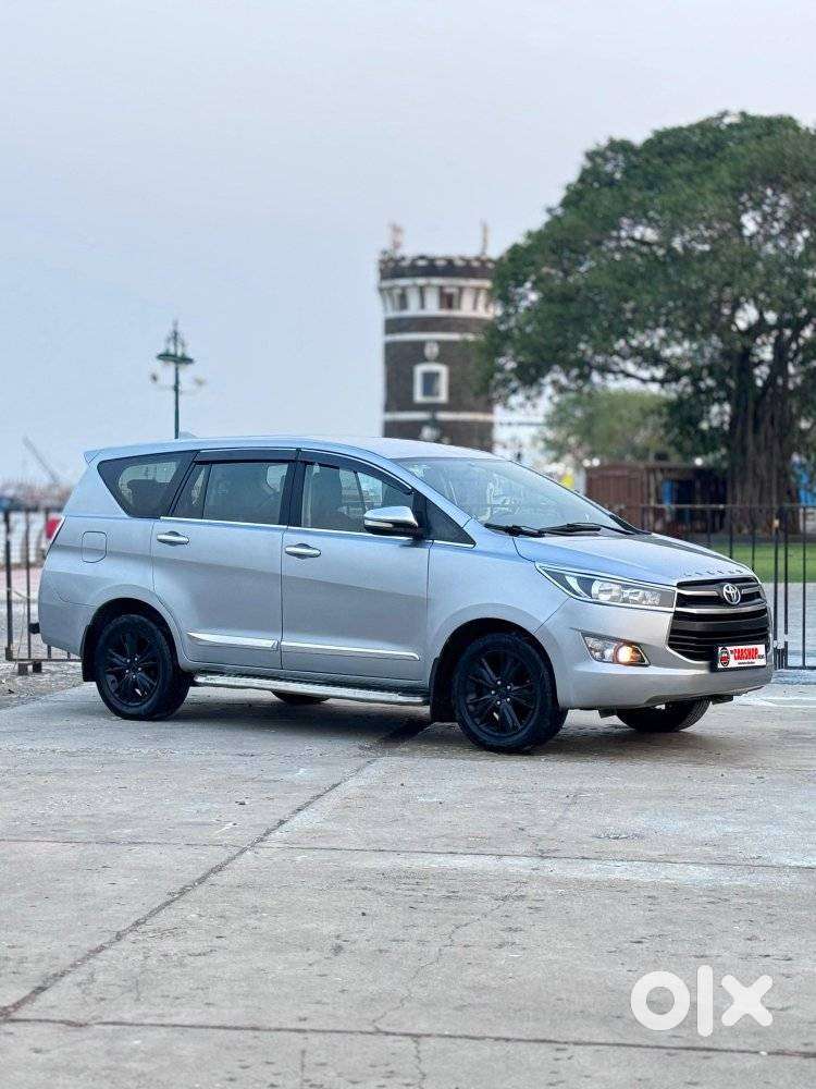 Toyota Innova Crysta 2.8 Zx At, 2016, Diesel