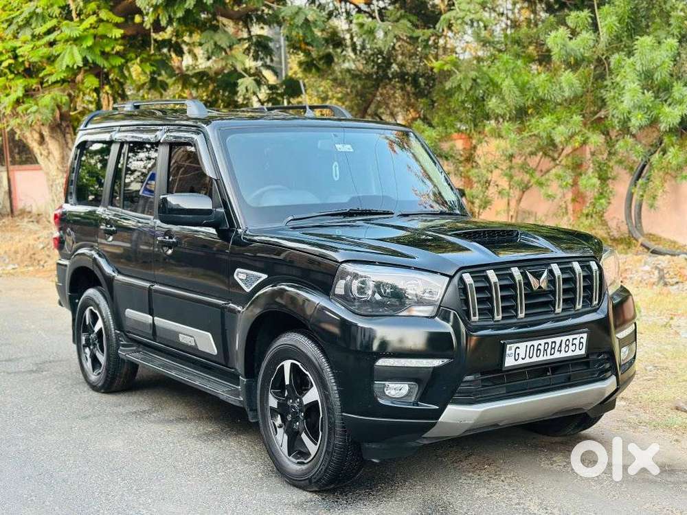 Mahindra Scorpio Classic 2.2 S 11 Mt 7 Cc, 2025, Diesel