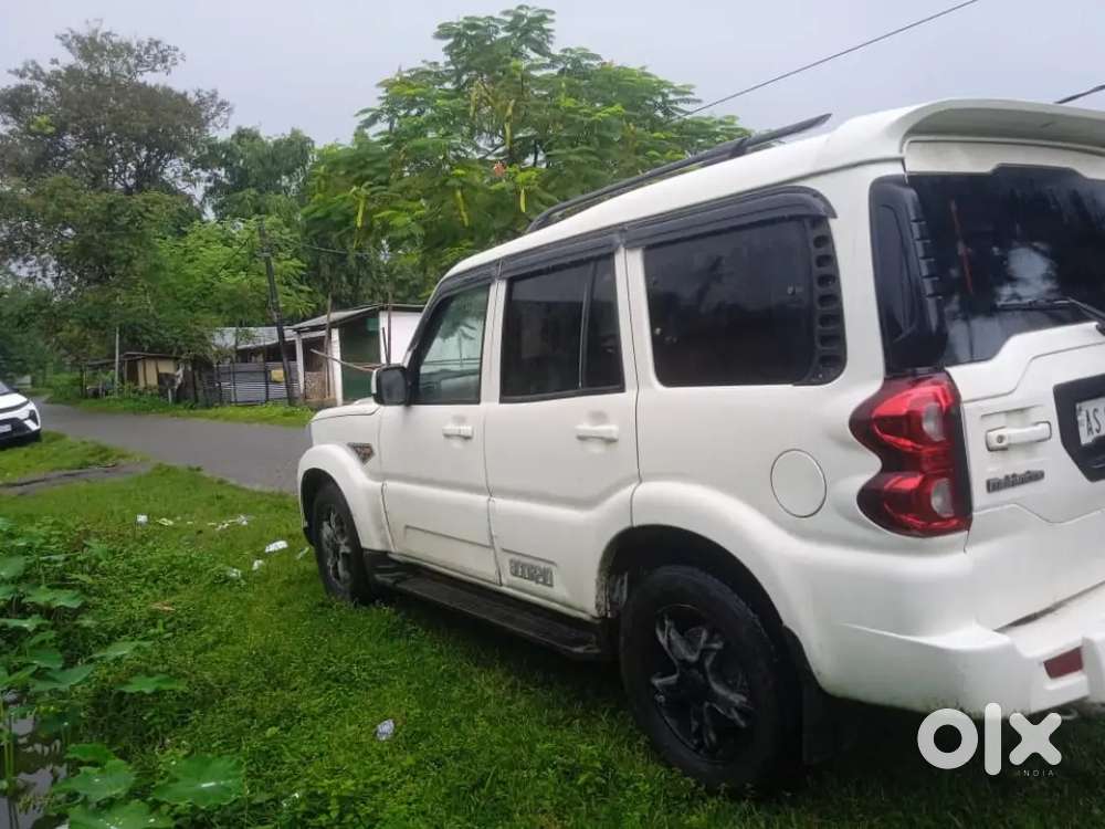 Mahindra Scorpio Classic 2015
