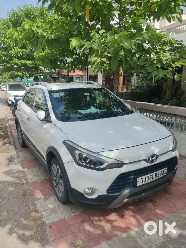 Hyundai I20 Active 2017 Diesel Well Maintained