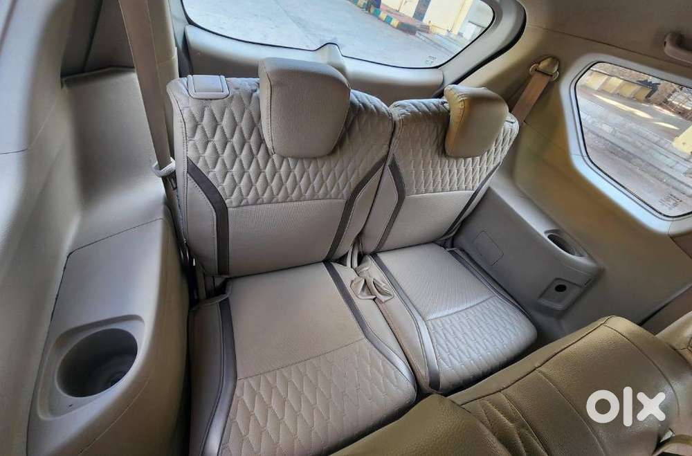 Maruti Suzuki Ertiga Vxi At, 2019, Petrol