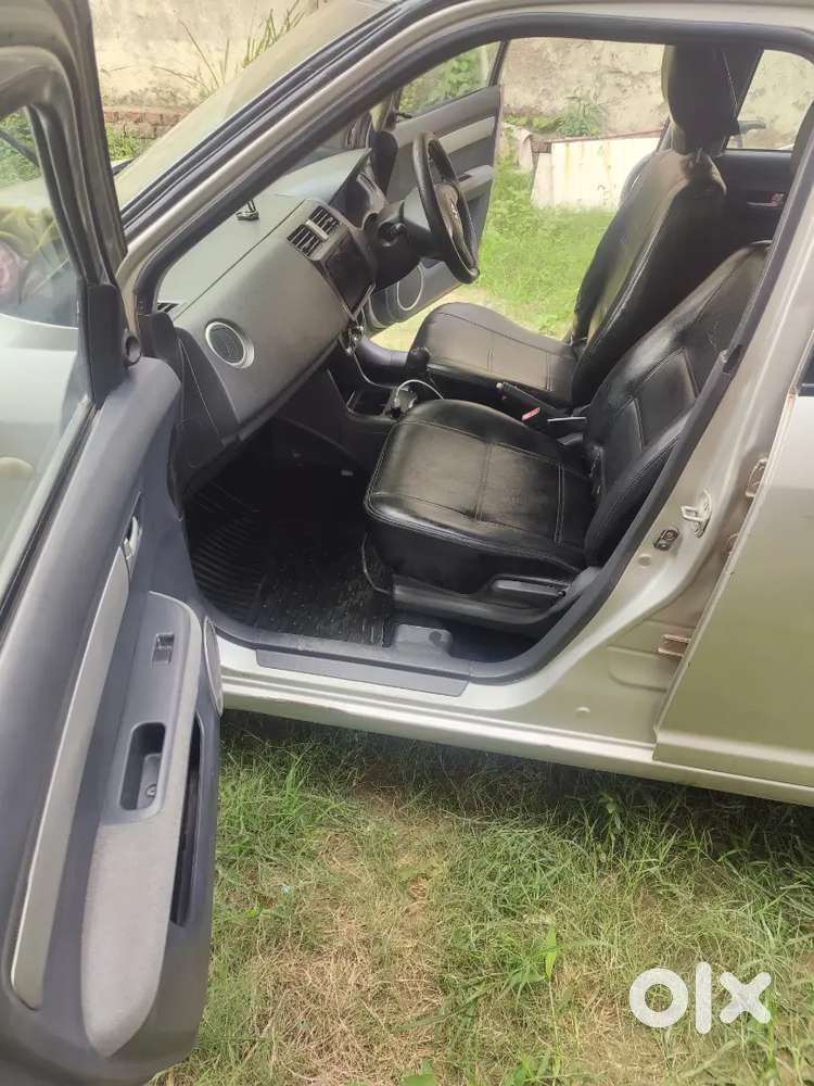 Maruti Suzuki Dzire 2011