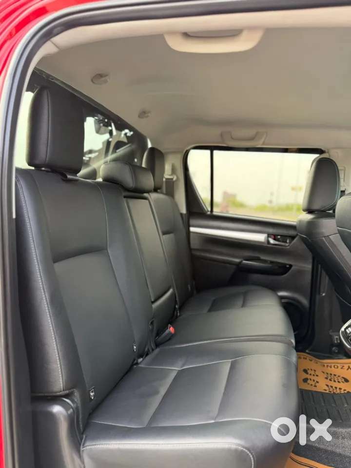 Toyota Hilux 2.8 High 4x4 Mt, 2024, Diesel