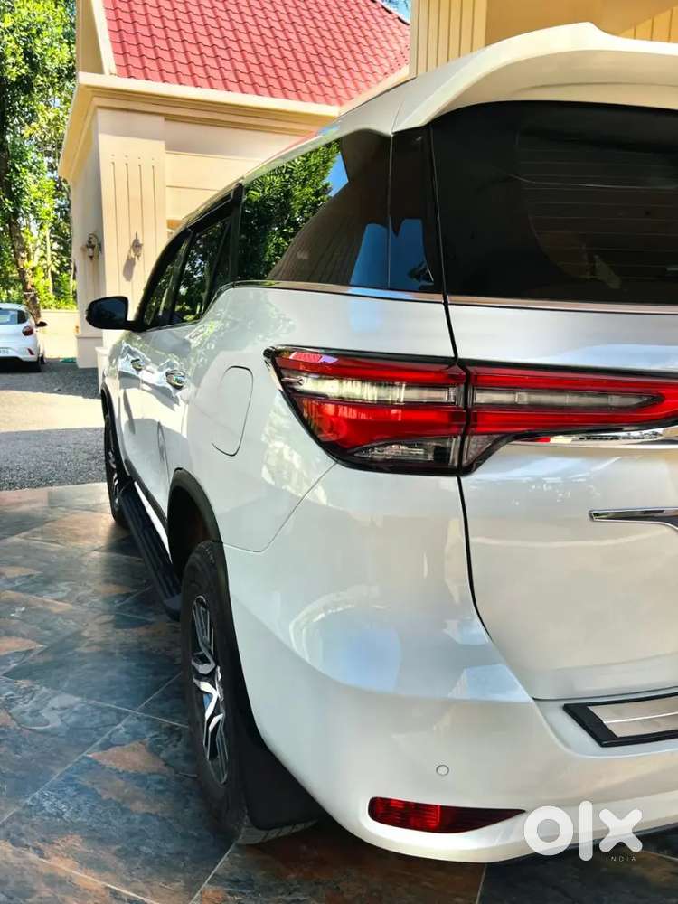 Toyota Fortuner 2022 4x2 At Diesel