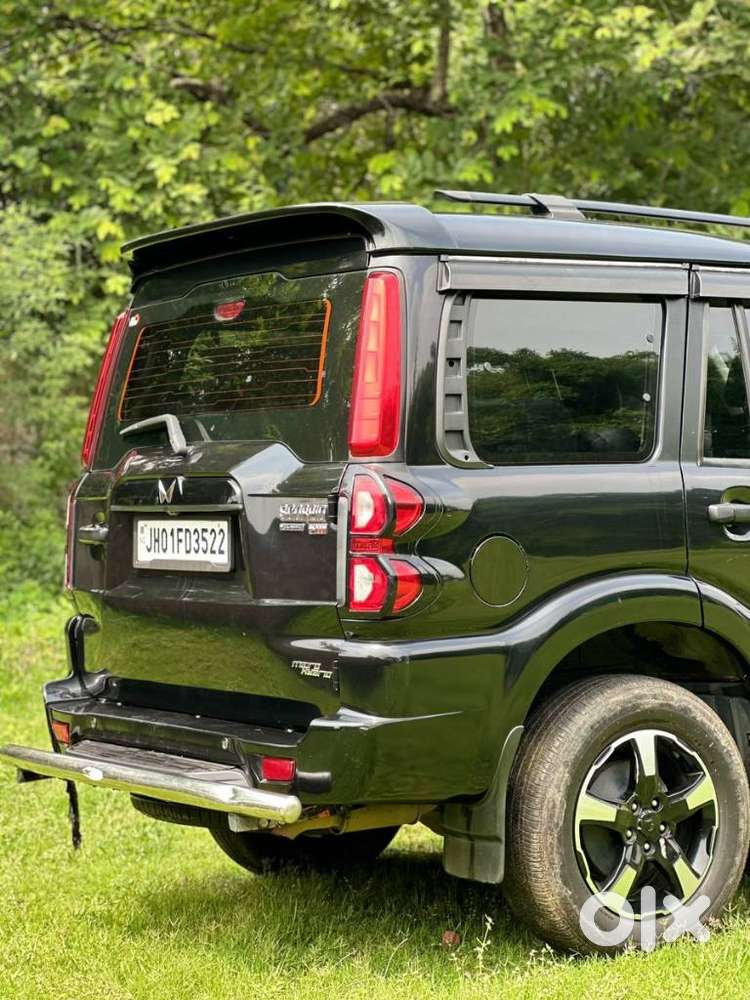 Mahindra Scorpio Classic 2.2 S 11 Mt 7 Str, 2023, Diesel