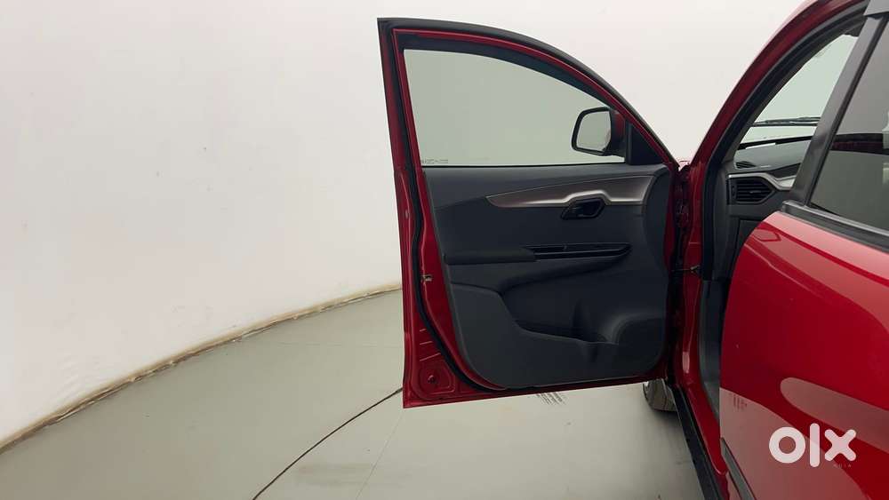 Mahindra Kuv100 Nxt 1.2 K6 Plus Diesel 6 Str, 2017, Petrol