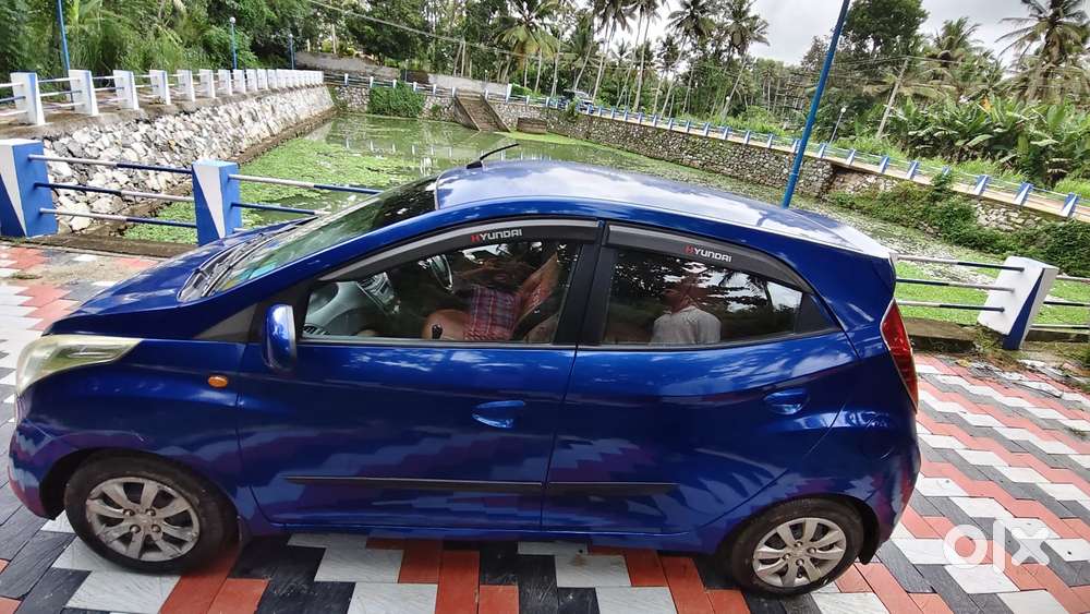 Hyundai Eon Sportz, 2013, Petrol