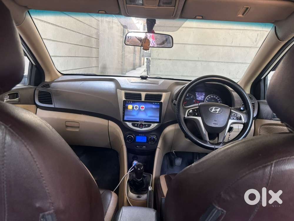 Hyundai Verna Diesel Manual 2012 Year