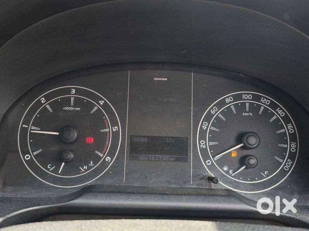 Toyota Innova Crysta 2.4 G Mt 8s, 2019, Diesel