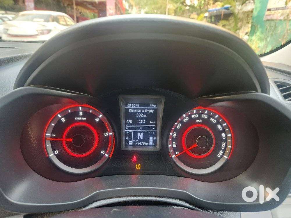 Mahindra Xuv300 W8 (o) 1.5 Diesel Amt, 2021, Diesel