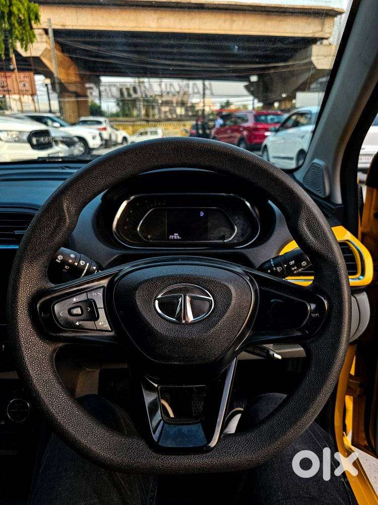Tata Tiago Xza Plus Dual Tone, 2020, Petrol