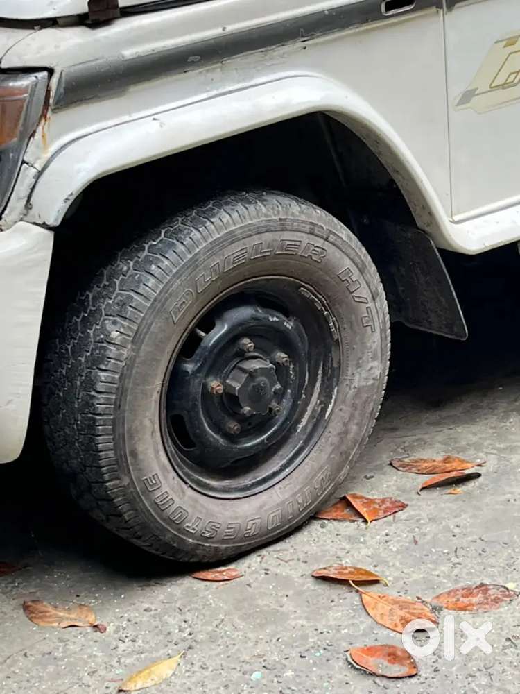 2 Bolero Hai Isi Liye Ek Sell Kar Rahe Hai