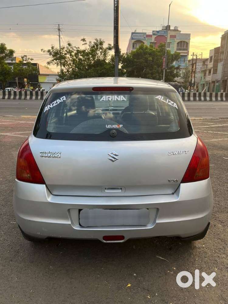 Maruti Suzuki Swift Vvt Zxi, 2006, Petrol
