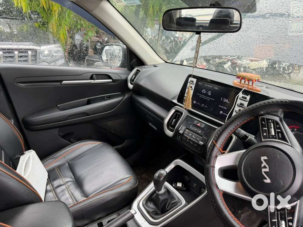 Kia Sonet 2024 Petrol Automatic
