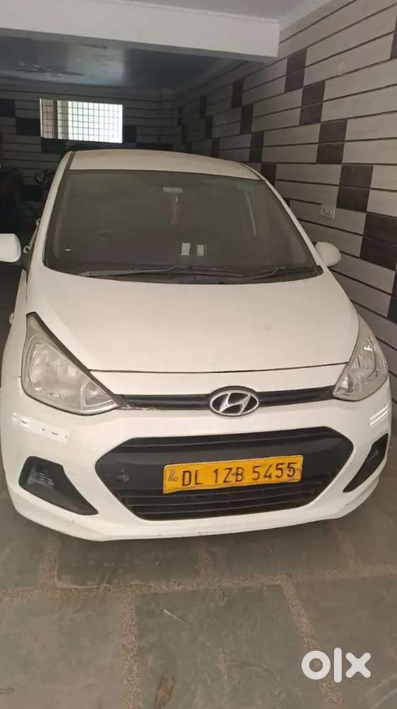Nyi Leni Hai Isliye Sale Kar Rahe Hai