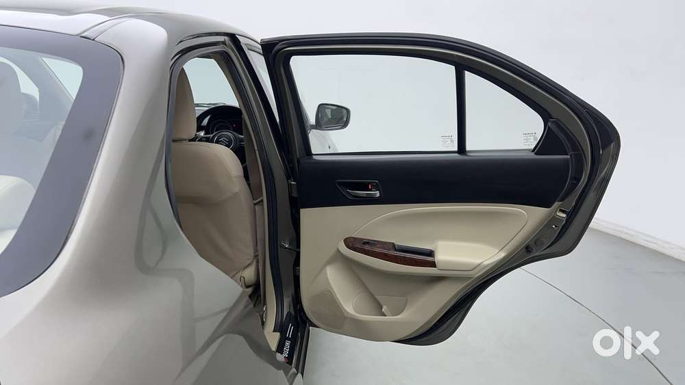 Maruti Suzuki Dzire 1.2 Vxi, 2017, Petrol