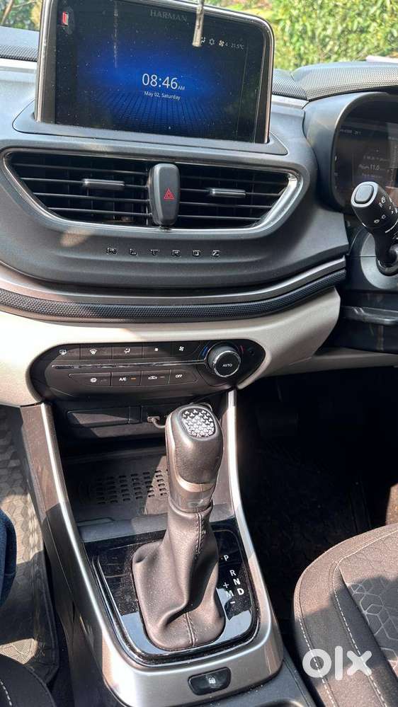 2023 Tata Altroz Petrol Dca  14,000 Km  Opera Blue  Single Owner