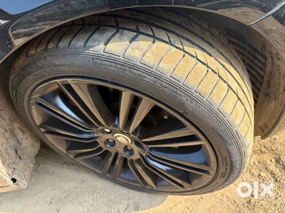 Jaguar Xj 2016 Petrol 60000 Km Driven