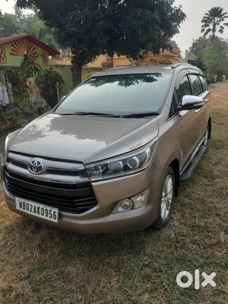 Toyota Innova Crysta 2.4 2016 Diesel Manual